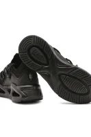 Sneakersy EA7 	čierna	