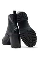 Členkové topánky CYRUS | s prímesou kože Michael Kors 	čierna	