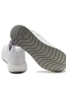 Sneakersy EA7 	biela	