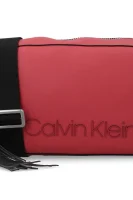 crossbody kabelka pop Calvin Klein 	červená	