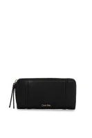 peňaženka chrissy Calvin Klein 	čierna	