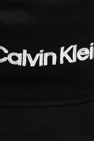 Klobúk Calvin Klein 	čierna	