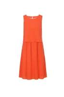 šaty Marciano Guess 	oranžová	
