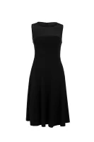 šaty Emporio Armani 	čierna	