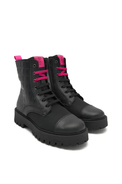 Členkové topánky DKNY Kids 	čierna	