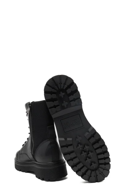 Kožené topánky Versace Jeans Couture 	čierna	