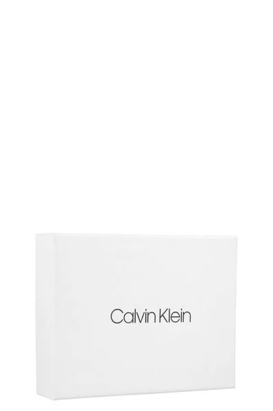 puzdro na karty ny shaped Calvin Klein 	čierna	