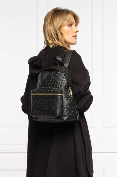 Kožený batoh Pollini 	čierna	