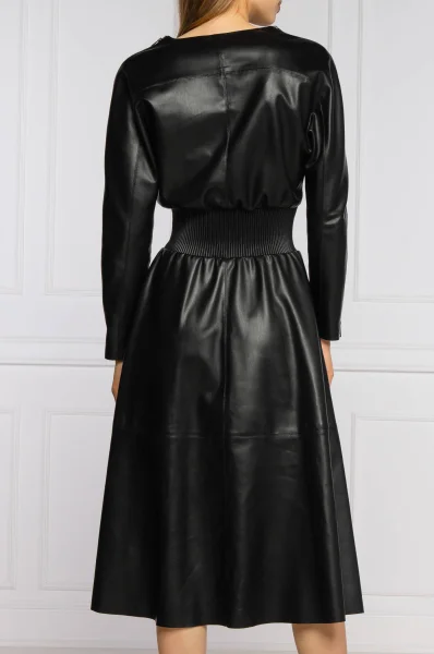 Šaty Karl Lagerfeld 	čierna	