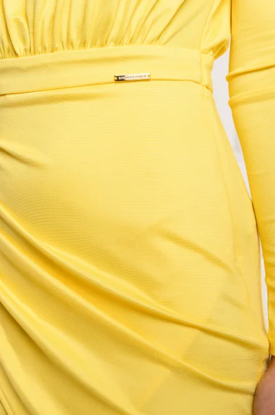 šaty Elisabetta Franchi 	žltá	