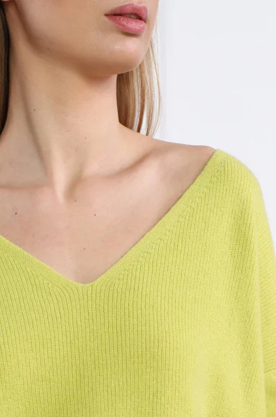 vlnený sveter | loose fit | s prímesou hodvábu RIANI 	limetková	