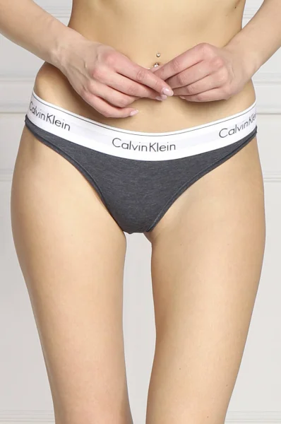 Tangá Calvin Klein Underwear 	grafitová	