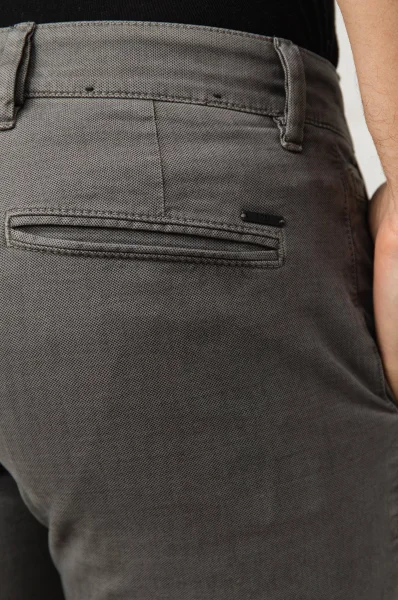 nohavice chino schino | slim fit BOSS ORANGE 	sivá	