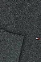 sveter essential | regular fit | s prímesou kašmíru Tommy Hilfiger 	sivá	