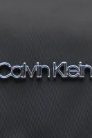 Taška na rameno Calvin Klein 	čierna	