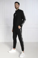 Teplákové nohavice NEW ARLO | Regular Fit GUESS ACTIVE 	čierna	